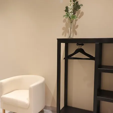 Turisticos Desiree * 아리발로